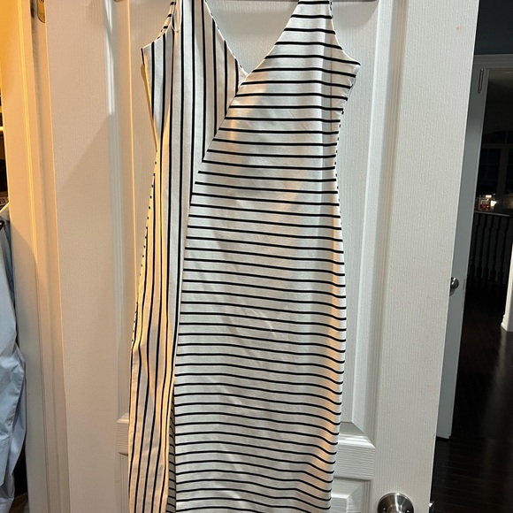 Zara fitted stretchy dress size medium - Picture 4 of 4